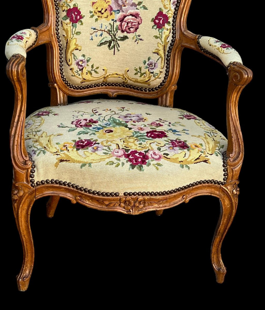 Pair Of 18th-century Louis XV Cabriolet Armchairs With Petit-point Tapestry-photo-4