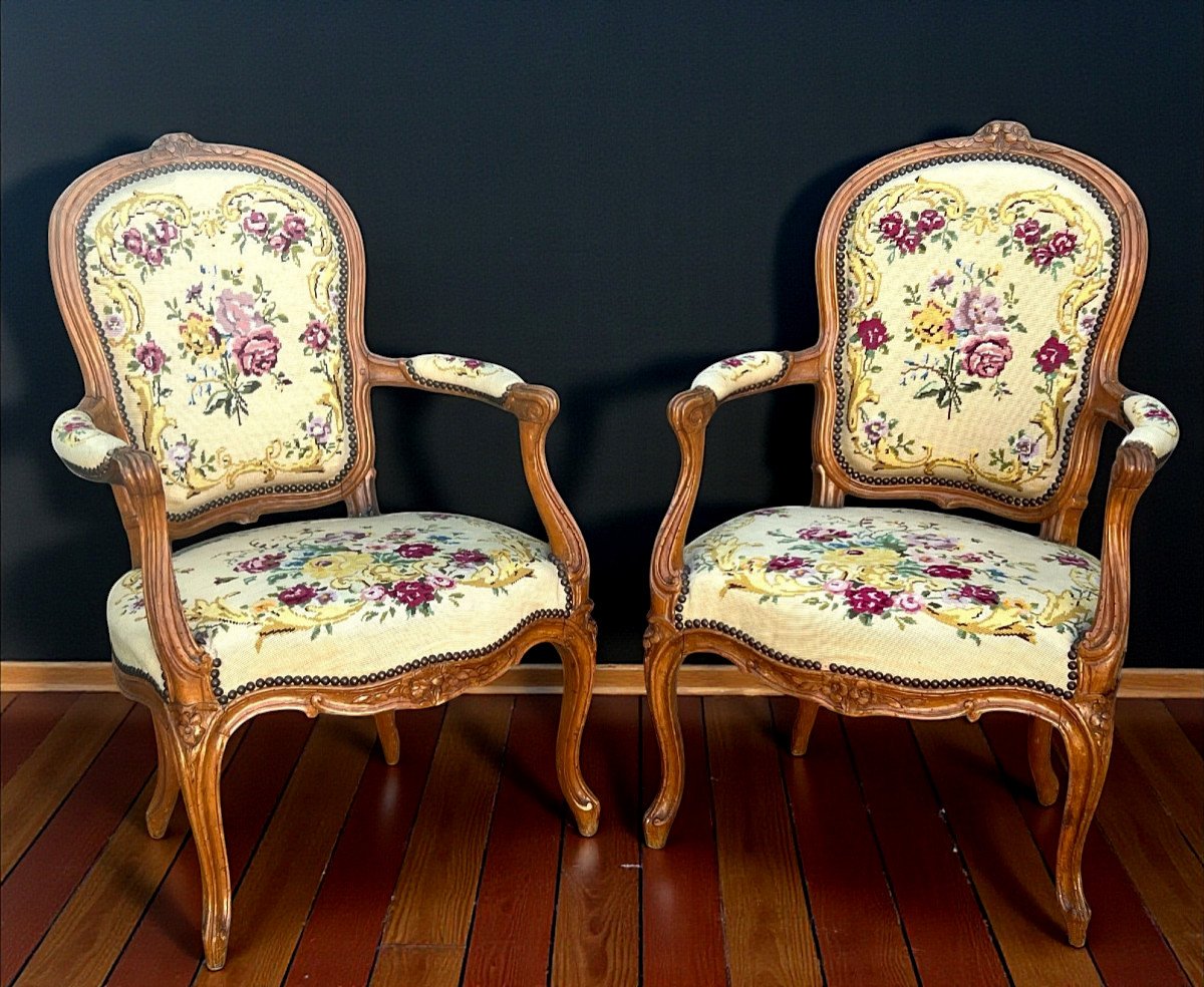 Pair Of 18th-century Louis XV Cabriolet Armchairs With Petit-point Tapestry-photo-8