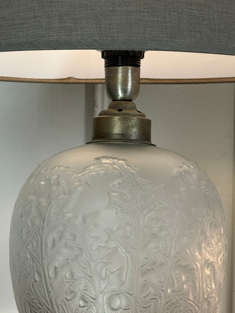 Pair Of Lalique-style Lamps With "acanthus Leaf" Decoration, Opalescent Glass-photo-6