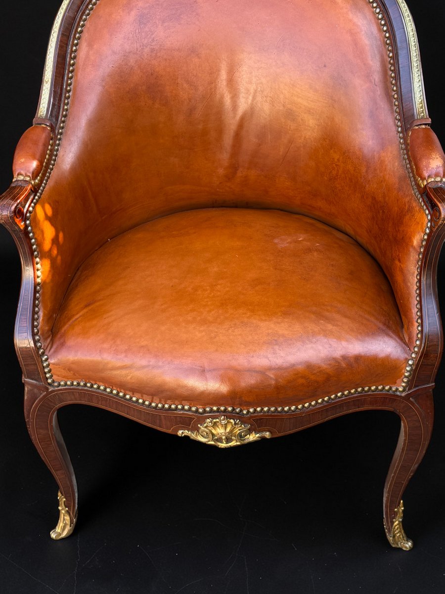 FAUTEUIL DE BUREAU ANCIEN DE STYLE LOUIS XV EN ACAJOU ORNÉ DE BRONZE ET CUIR-photo-3