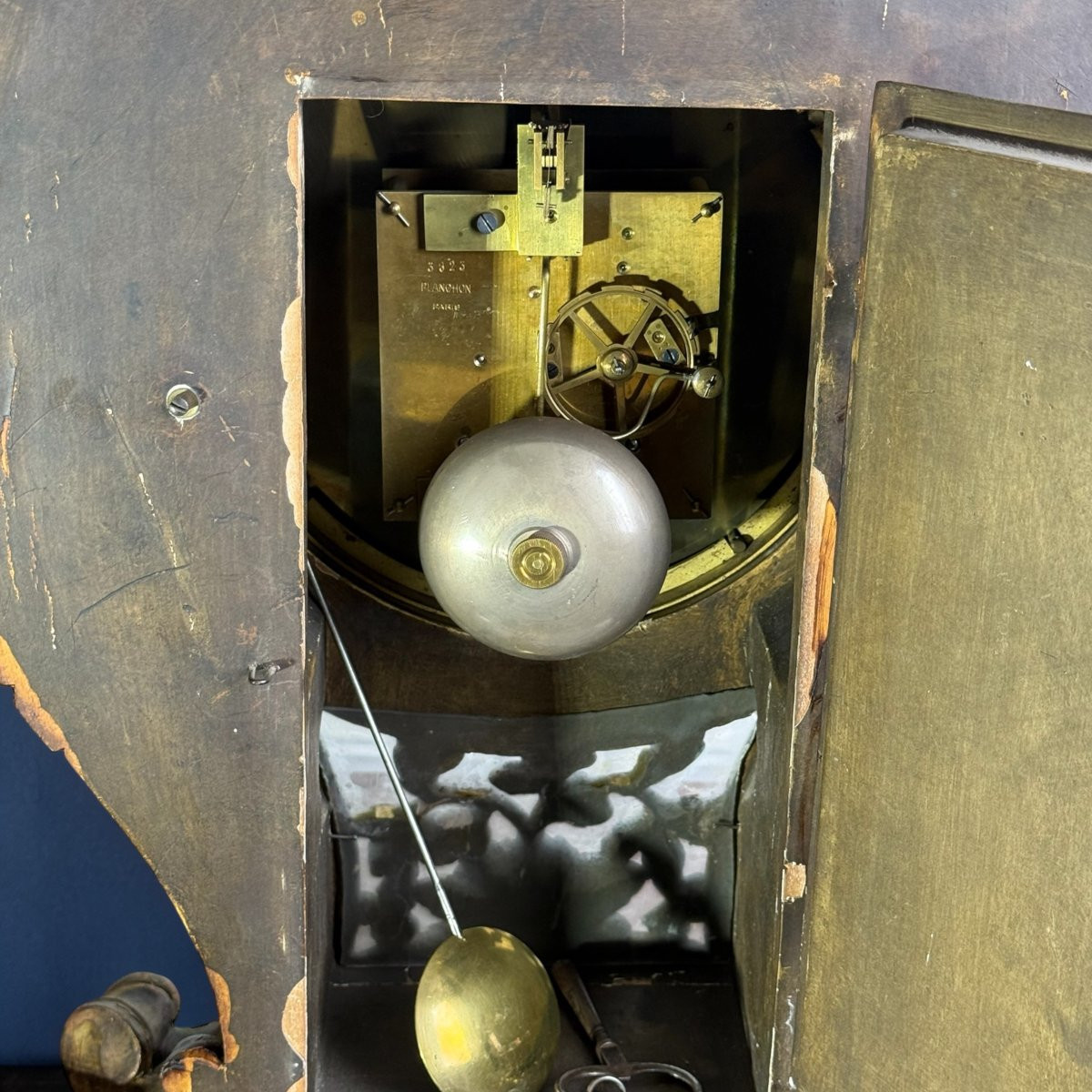 Louis XV Style Gilt Wood Clock And Console "planchon Movement"-photo-4