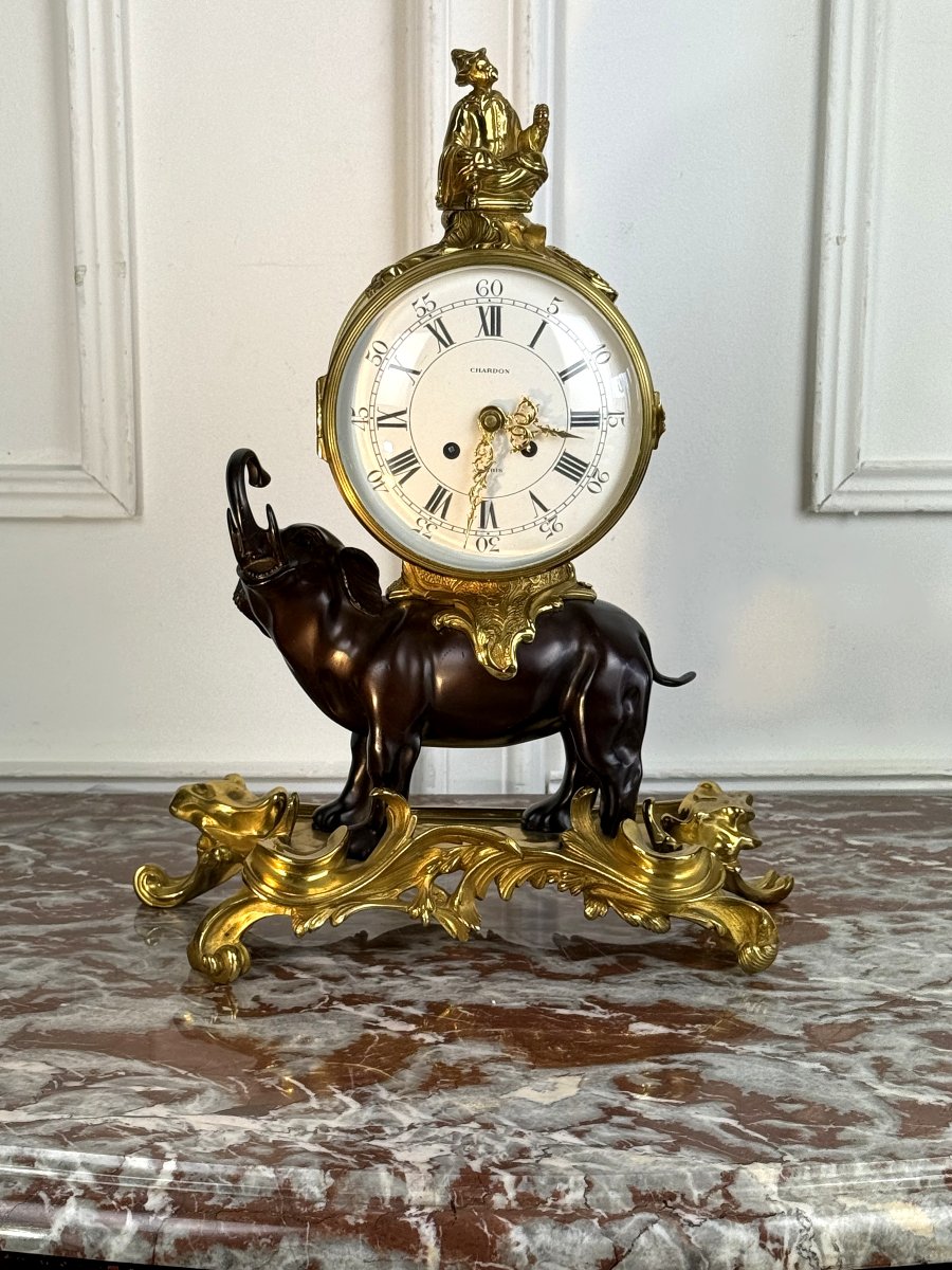 Louis XV Style Elephant Clock In Patinated And Gilt Bronze From The 1970s-photo-3