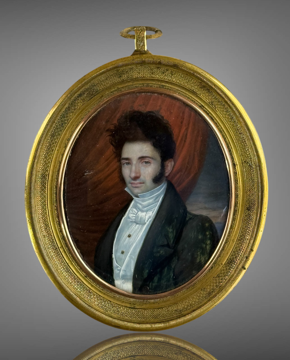 PORTRAIT D HOMME MINIATURE PEINT SUR IVOIRE  / EPOQUE EMPIRE DANS CADRE EN BRONZE DORÉ -photo-2