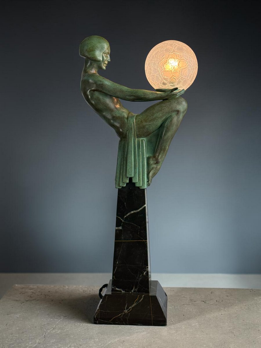 LAMPE ART DÉCO MAX LE VERRIER " ÉNIGME " SIGNÉ ET CACHET ( FEMME ASSISE )-photo-2