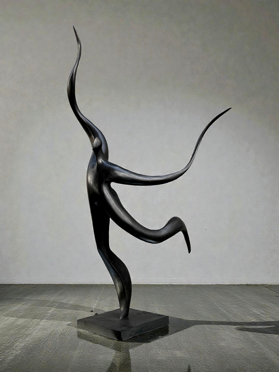 Very Large Bronze Sculpture By -photo-3