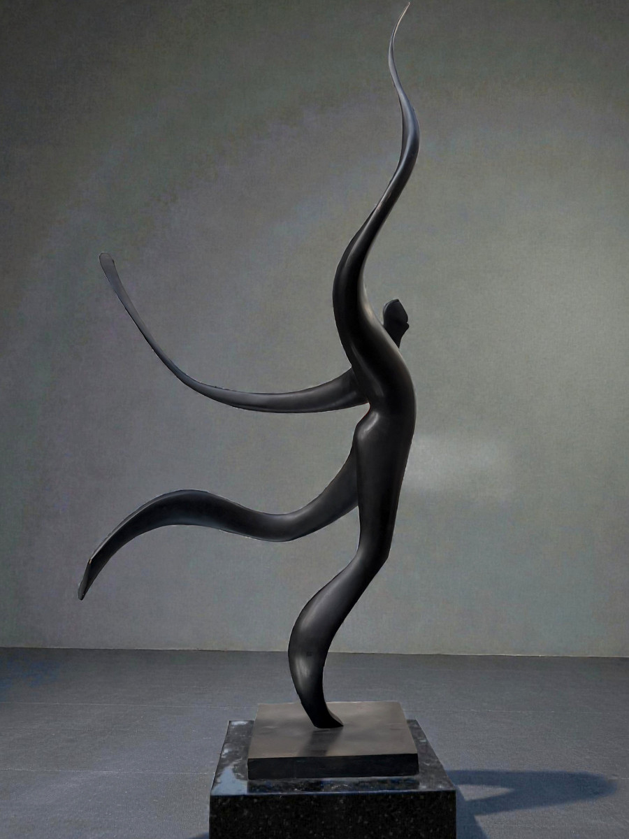 Very Large Bronze Sculpture By -photo-4