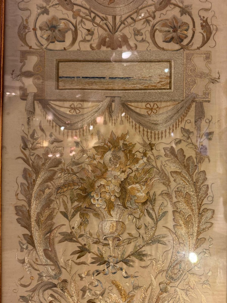 IMPORTANT PARAVENT LOUIS XVI D 'ÉPOQUE XVIIIe EN SOIERIE BRODÉE ET PEINTE-photo-4