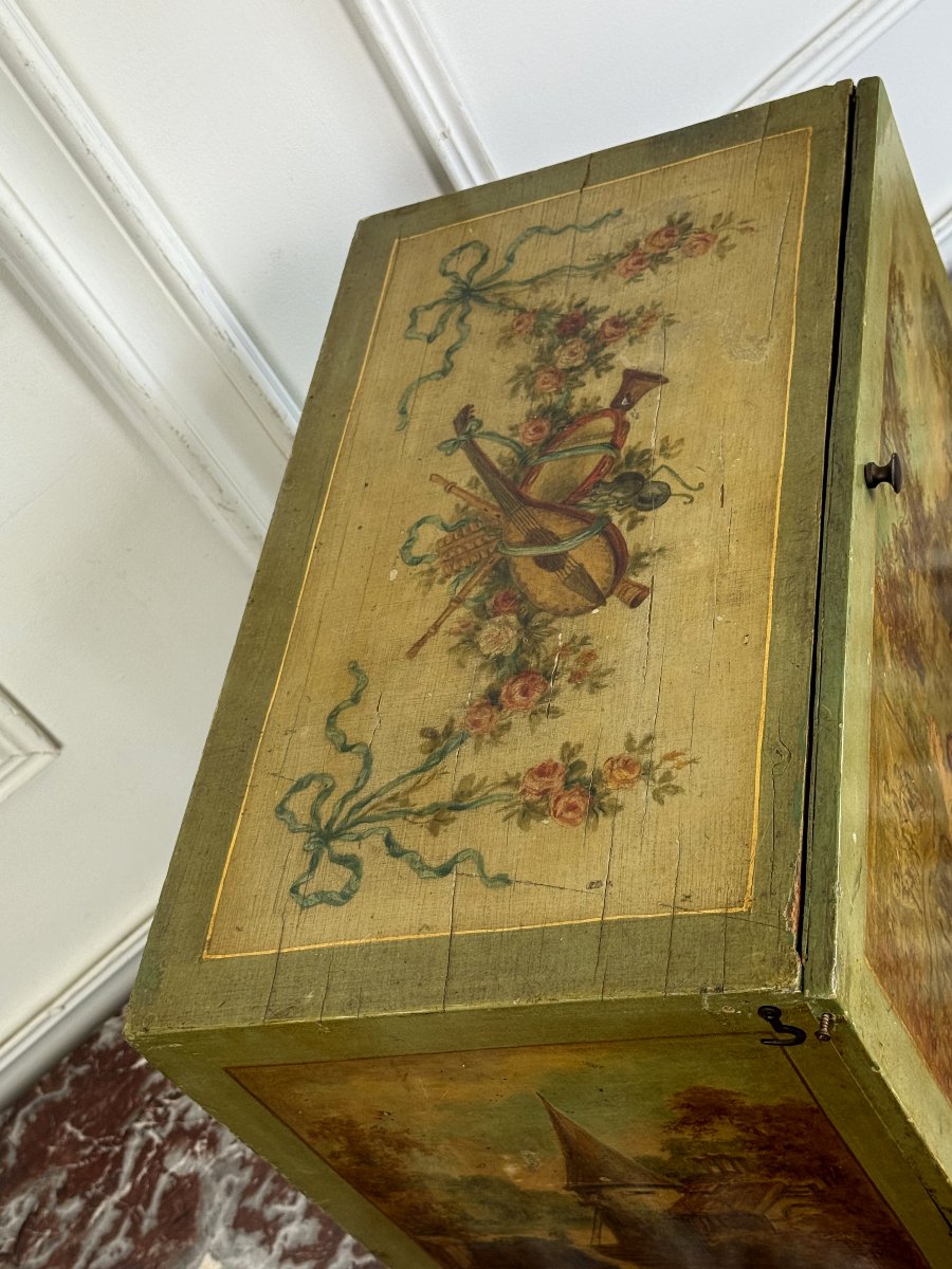 Painted Wooden Box Decorated With Music Trophies, Landscapes, And Romantic Scenes-photo-2