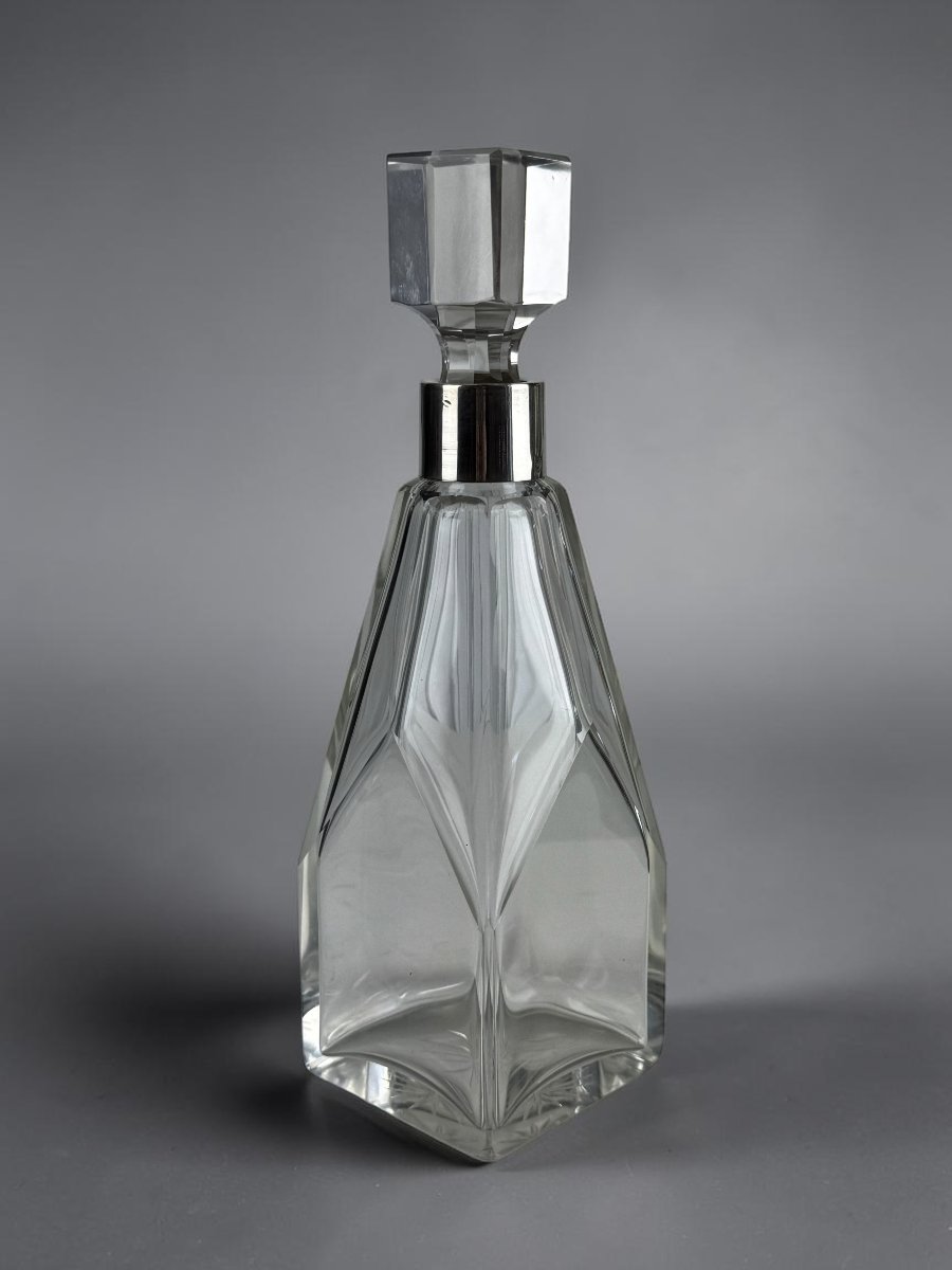 CARAFE ART DECO EN CRISTAL FACETTÉ AVEC MONTURE EN ARGENT , VERS 1930-photo-3