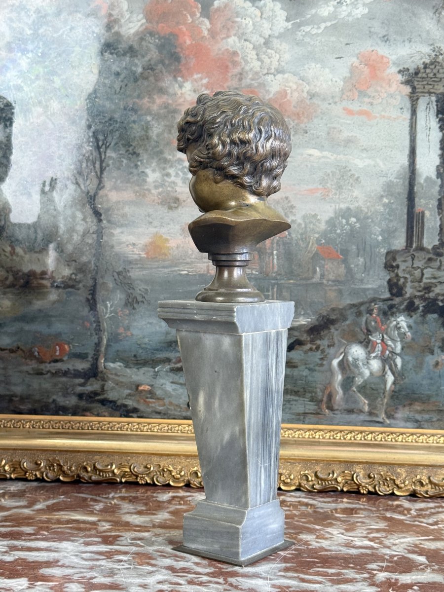 19th-century Bronze Child's Bust On A Marble Column, 28 Cm High-photo-5