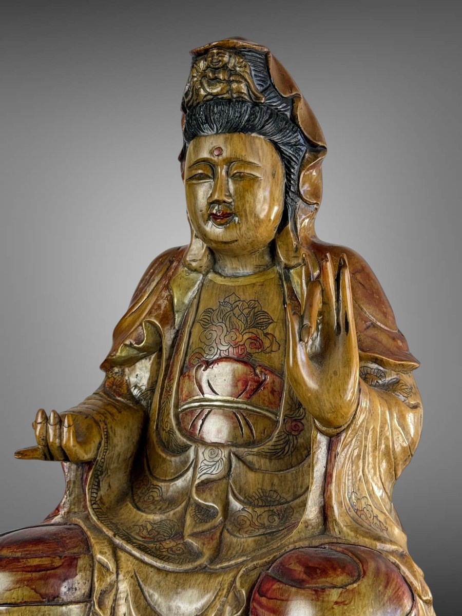 GRANDE SCULPTURE DE GUANYIN EN PIERRE DUR SCULPTÉE POLYCHROMÉE CHINE XXeme-photo-3