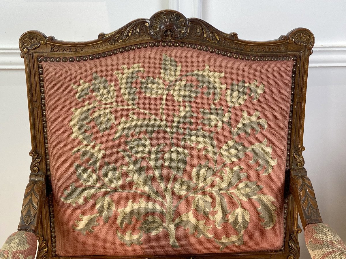 FAUTEUIL DU XIXe DE STYLE REGENCE EN NOYER SCULPTÉ TAPISSÉ-photo-6