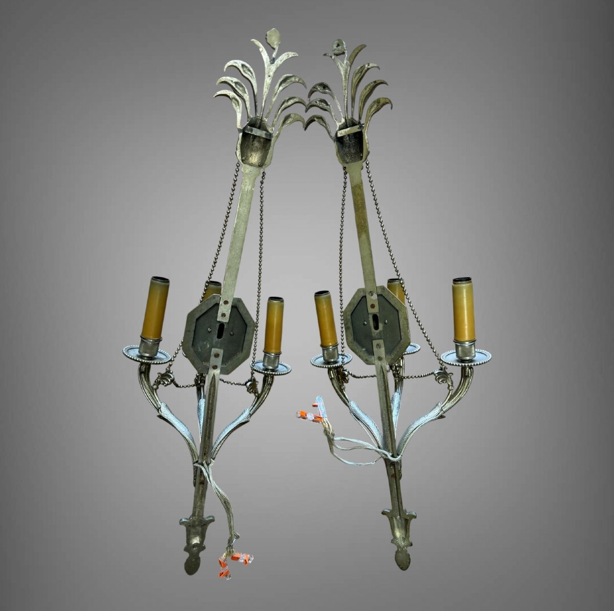 PAIRE D APPLIQUES SIGNÉES " MAISON CHARLES " de 68 CM EN BRONZE ARGENTÉ-photo-6