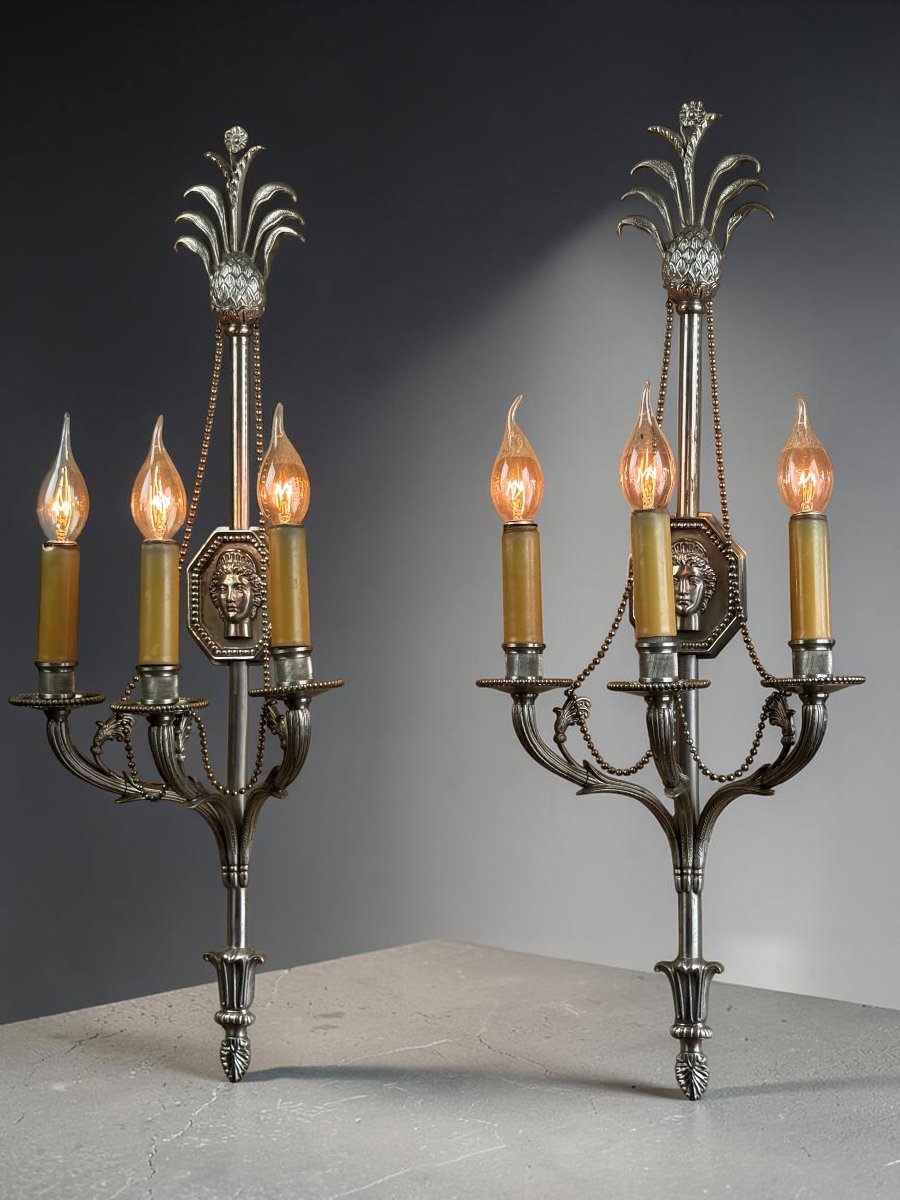 PAIRE D APPLIQUES SIGNÉES " MAISON CHARLES " de 68 CM EN BRONZE ARGENTÉ
