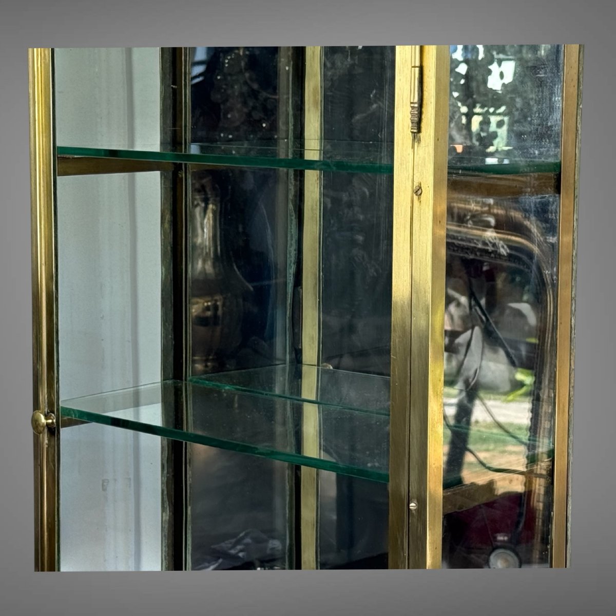 VITRINE ANCIENNE DE MAGASIN EN LAITON / VERRE ET MIROIR DE LA FIN DU XIX eme-photo-1