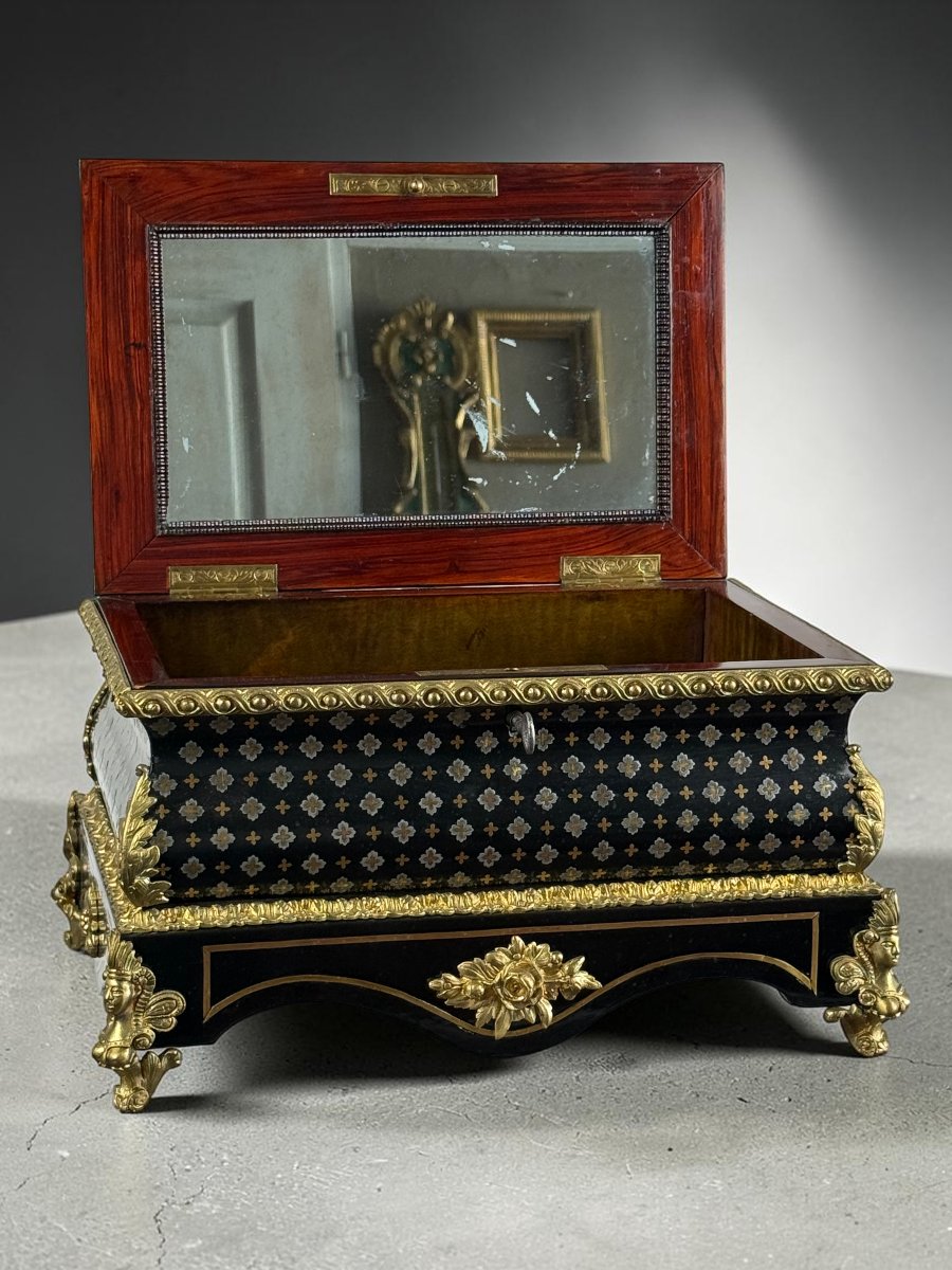COFFRET DE MARIAGE EPOQUE NAPOLEON EN MARQUETERIE A LA REINE ORNÉ DE BRONZES-photo-4