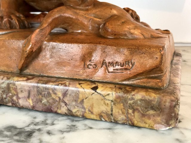 SCULPTURE EN TERRE CUITE DE "LÉO AMAURY " REPRÉSENTANT UNE LIONNE DES ANNÉES 30 -photo-1