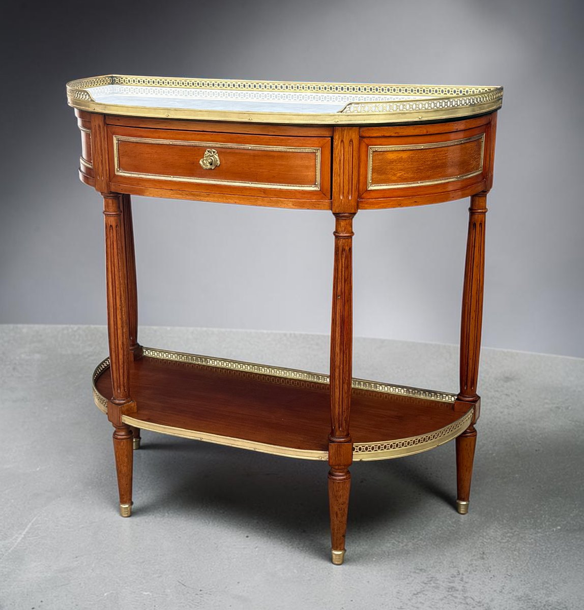 19th-century Half-moon Side Table/console In The Louis XVI Style, Made Of Mahogany With A White Marble Top -photo-4
