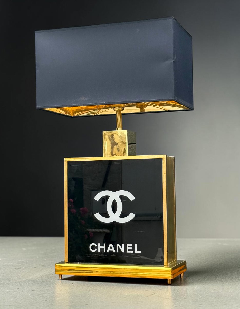 GRANDE LAMPE CHANEL DES ANNÉES 70 EN VERRE ET LAITON ET ABAT JOUR D ORIGINE-photo-8