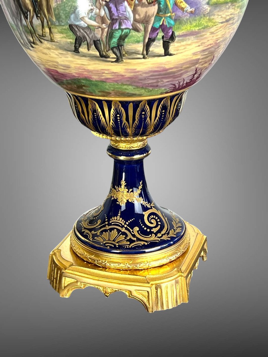 Large Pair Of Sevres Porcelain Vases With The Château Des Tuilleries Mark, 19th Century -photo-4