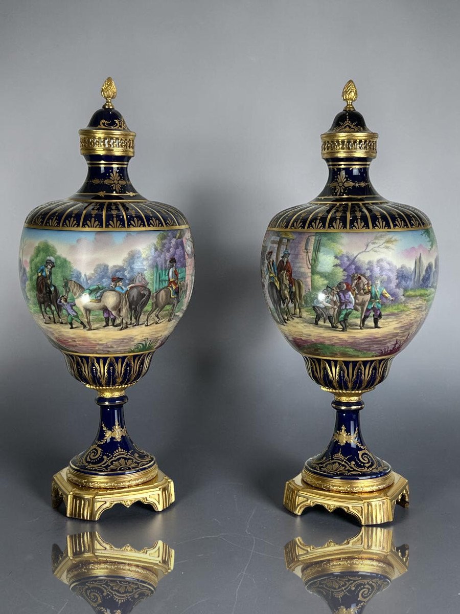 Large Pair Of Sevres Porcelain Vases With The Château Des Tuilleries Mark, 19th Century 