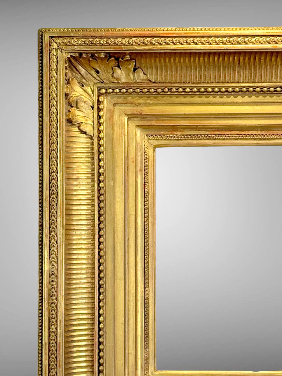 CADRE A CANAUX EN BOIS ET STUC DORÉ A LA FEUILLE D'OR POUR PEINTURE 20 CM X 27 CM -photo-3