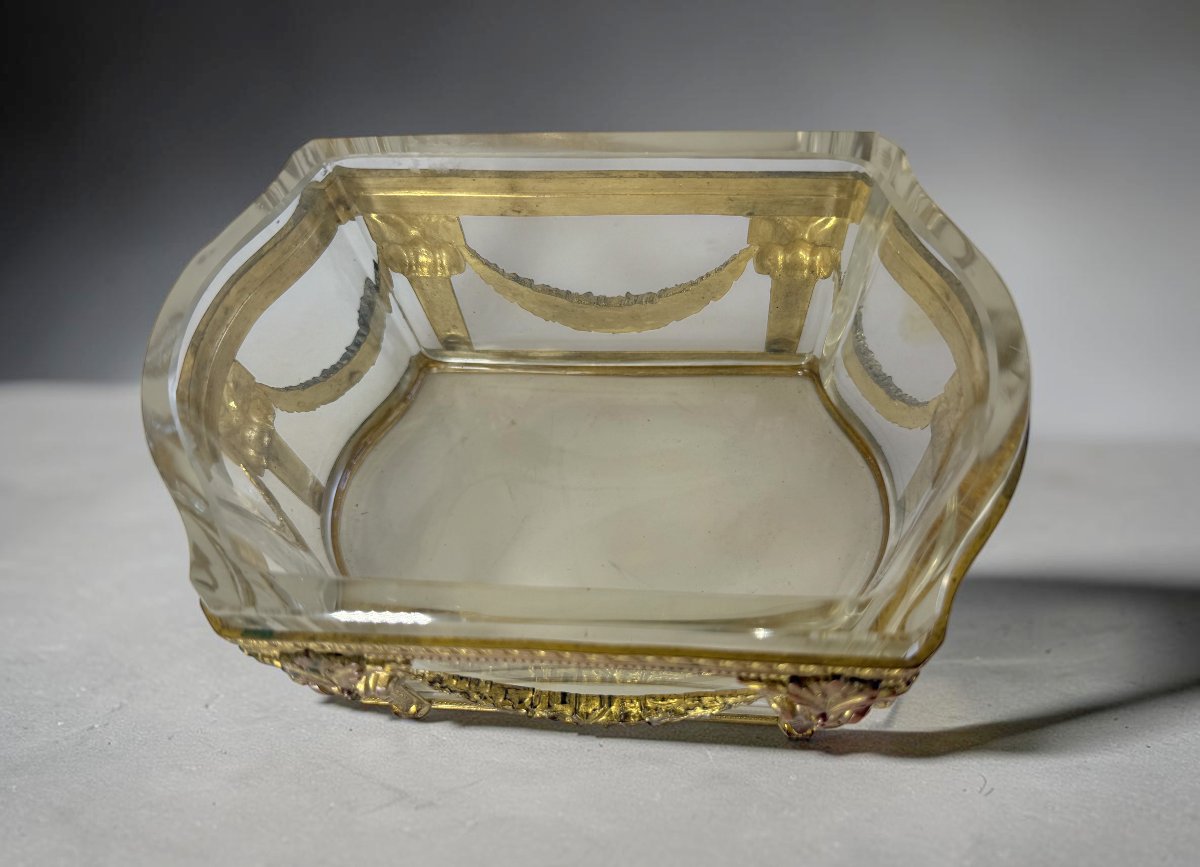 COUPE / JARDINIÈRE EN CRISTAL ÉPAIS ET BRONZE DORÉ DE STYLE LOUIS XVI-photo-3