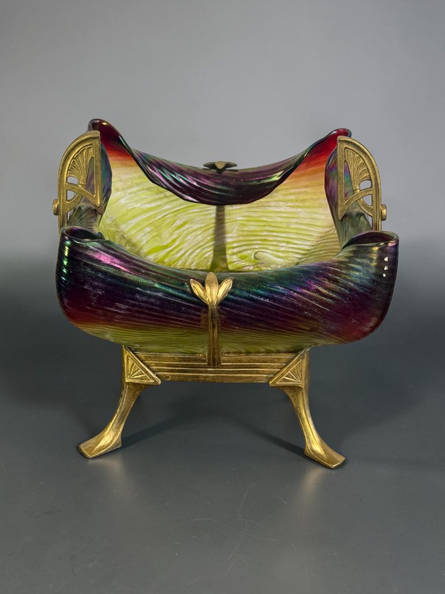 COUPE ART NOUVEAU EN VERRE IRISÉ LOETZ SUR MONTURE EN LAITON DORÉ – VERS 1900-photo-6