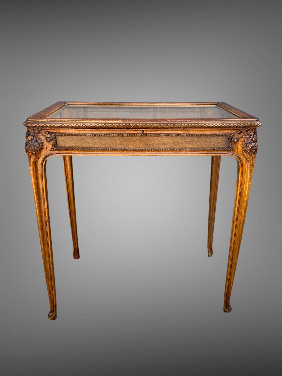 Collector's Table Display Case In Carved Walnut / Signed "l. Roustan 1913"-photo-8