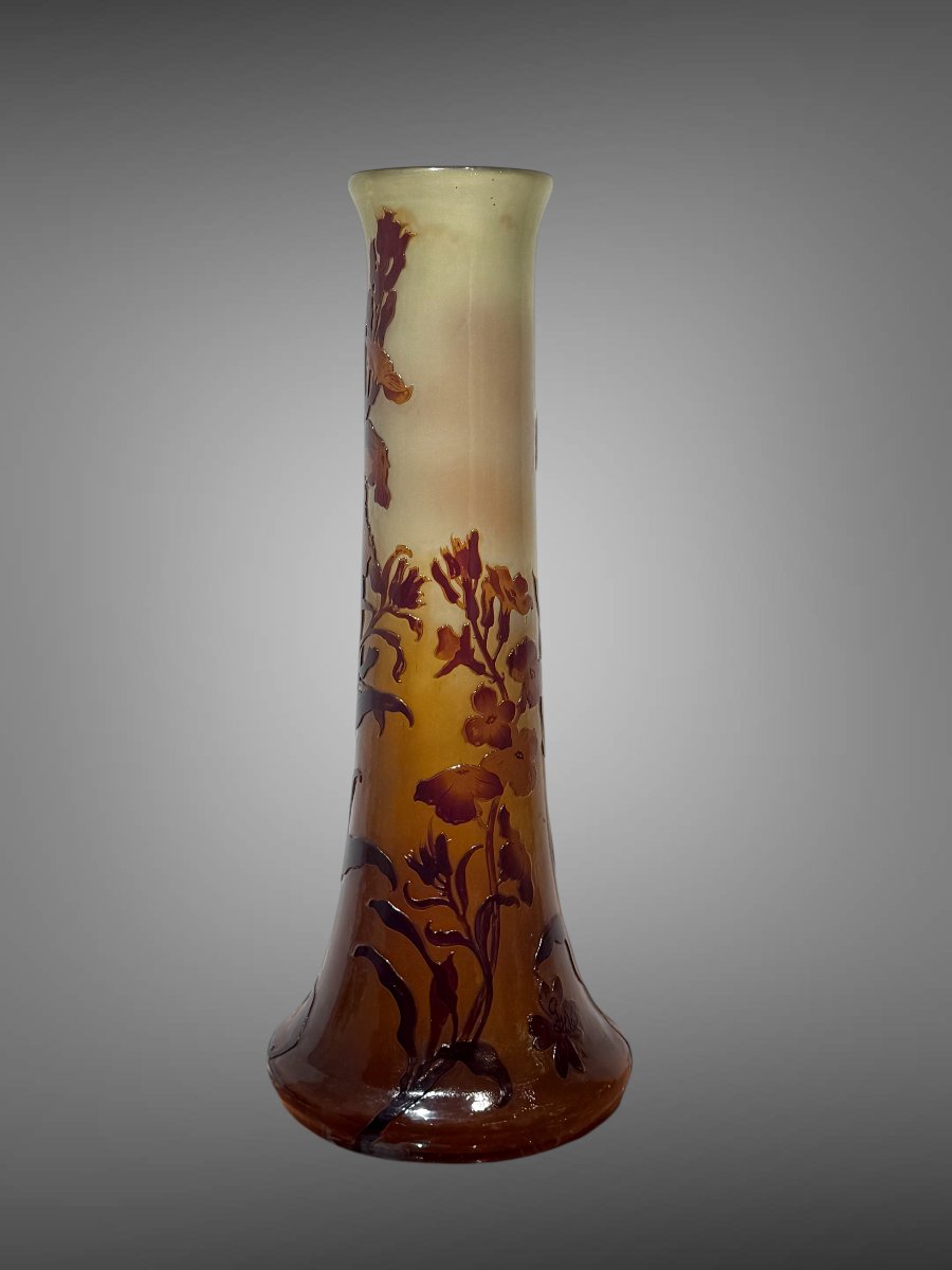 EMILE GALLÉ ,VASE ART NOUVEAU MODELE VERNISÉ A DECOR D IRIS H 45,5 CM VERS 1900-photo-7