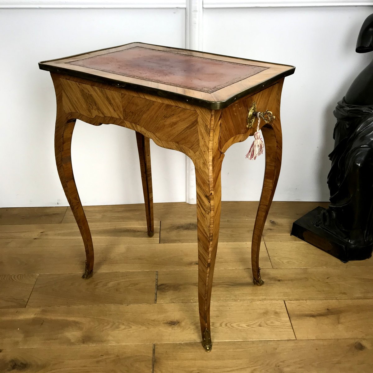 Lady's Desk Louis XV Period Rosewood Opening With 1 Drawer And Leather Top-photo-7