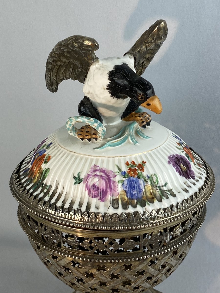 19th Century Perfume Burner In Silver Hallmark Minerva With Porcelain And Silver Lid-photo-1