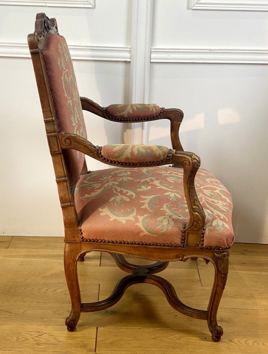 Nineteenth Armchair In Walnut Finely Carved With Regence Style Shells-photo-3