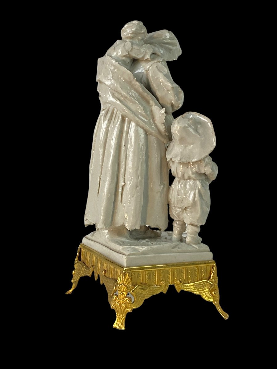 Paire De Personnages XIXe En Porcelaine De Sevres Avec Monture En Bronze DorÉ -photo-4