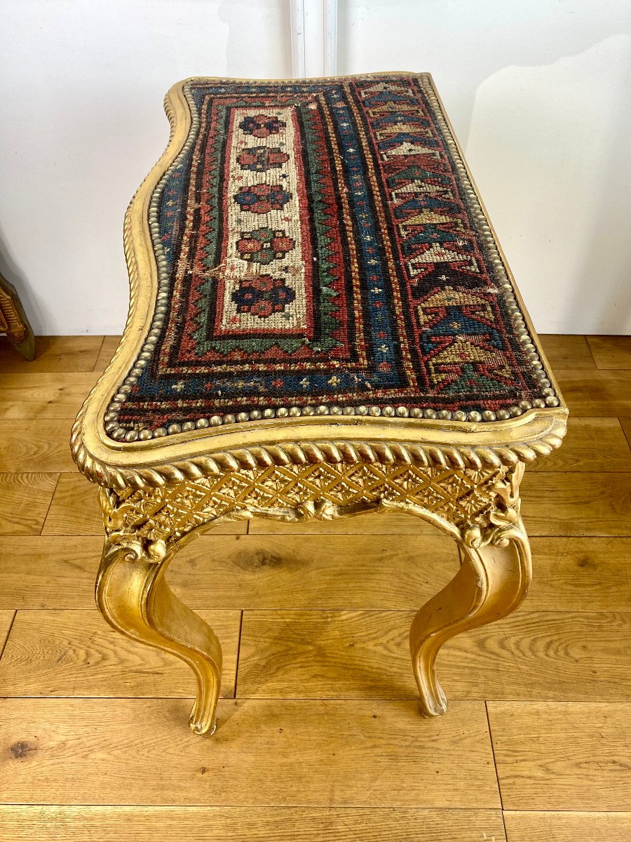 Console / Table En Bois Doré Et Sculpté Avec Une Tapisserie Sur Le Plateau-photo-4