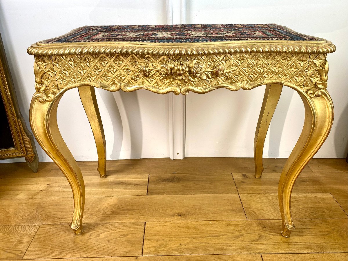 Console / Table En Bois Doré Et Sculpté Avec Une Tapisserie Sur Le Plateau-photo-7