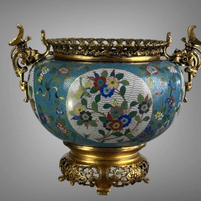 Premiere-Image-1737579