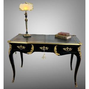 Louis XV Style Flat Desk "attributed To Jansen" In Lacquered Wood Decorated With Bronze