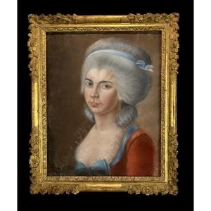 Pastel XVIIIe Sous Verre " Portrait De Femme De Qualité " Avec Cadre XVIIIe