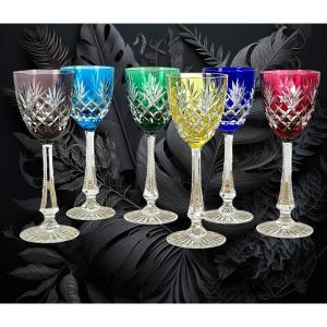 Lot De 6 Verres A Vin En Cristal Taillé De Sèvres ( Tous Signés En Dessous )