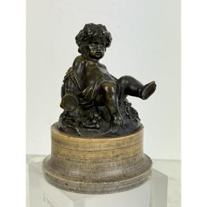 Pattined Bronze Putti Resting On A Marble Base 18/19th Century