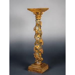 Large Carved Wooden Seat, Gilded And Polychrome, Decorated With Vine Vineyards