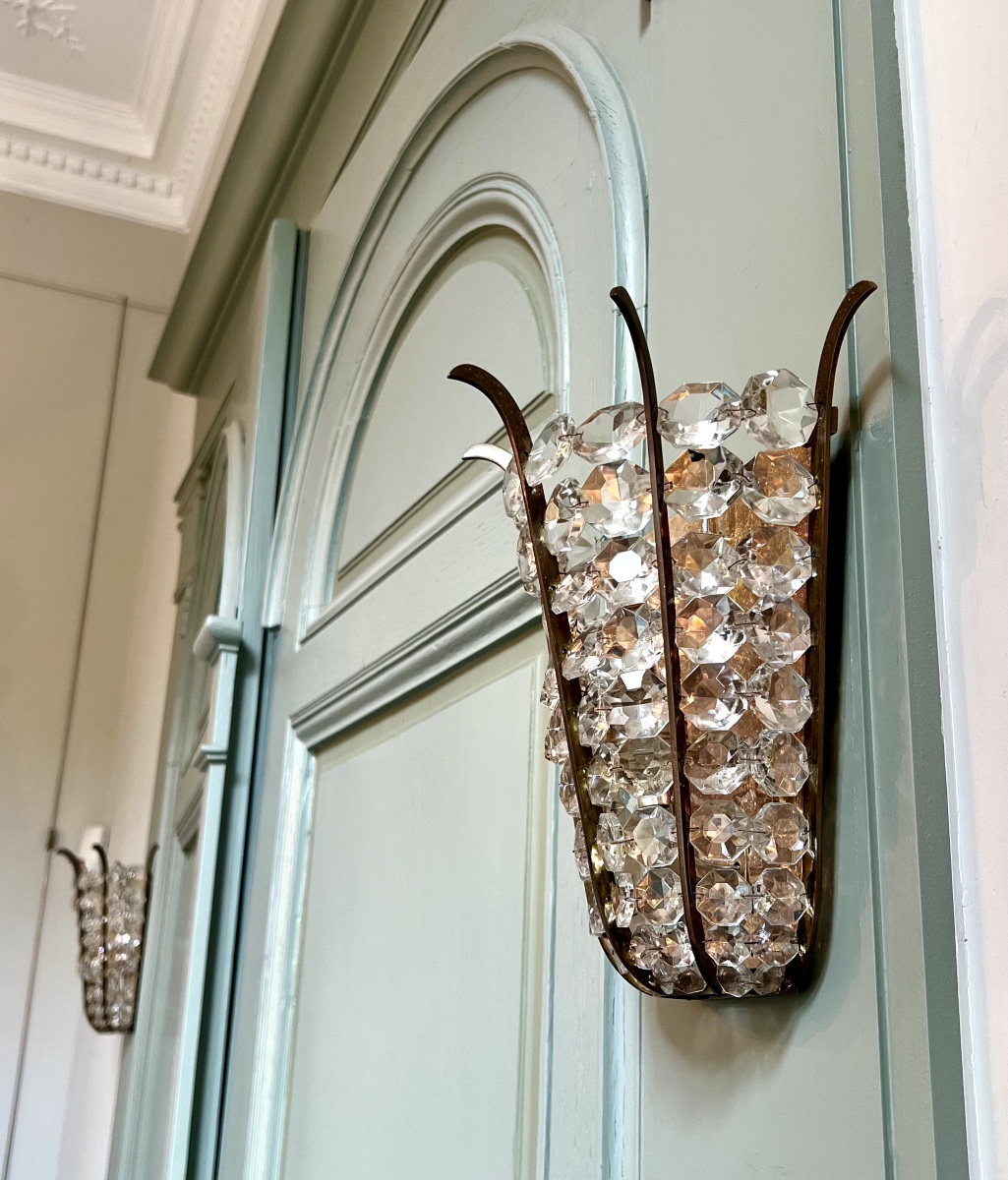 Pair Of Art Deco Wall Lights In Bronze With Cut Crystal-photo-3
