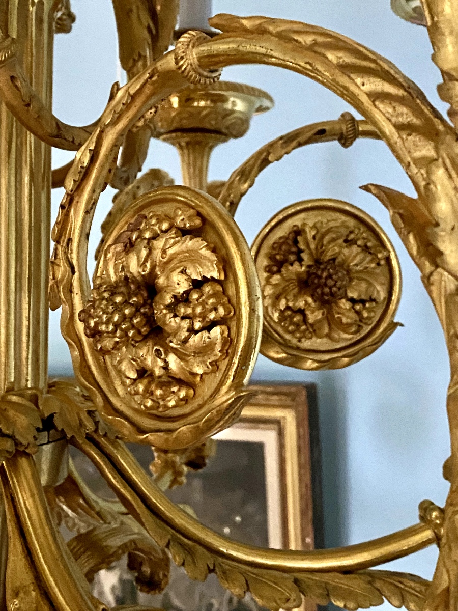 D’après Gouthière, lustre dit Arabesque aux enfants musiciens en bronze doré de style Louis XVI-photo-4