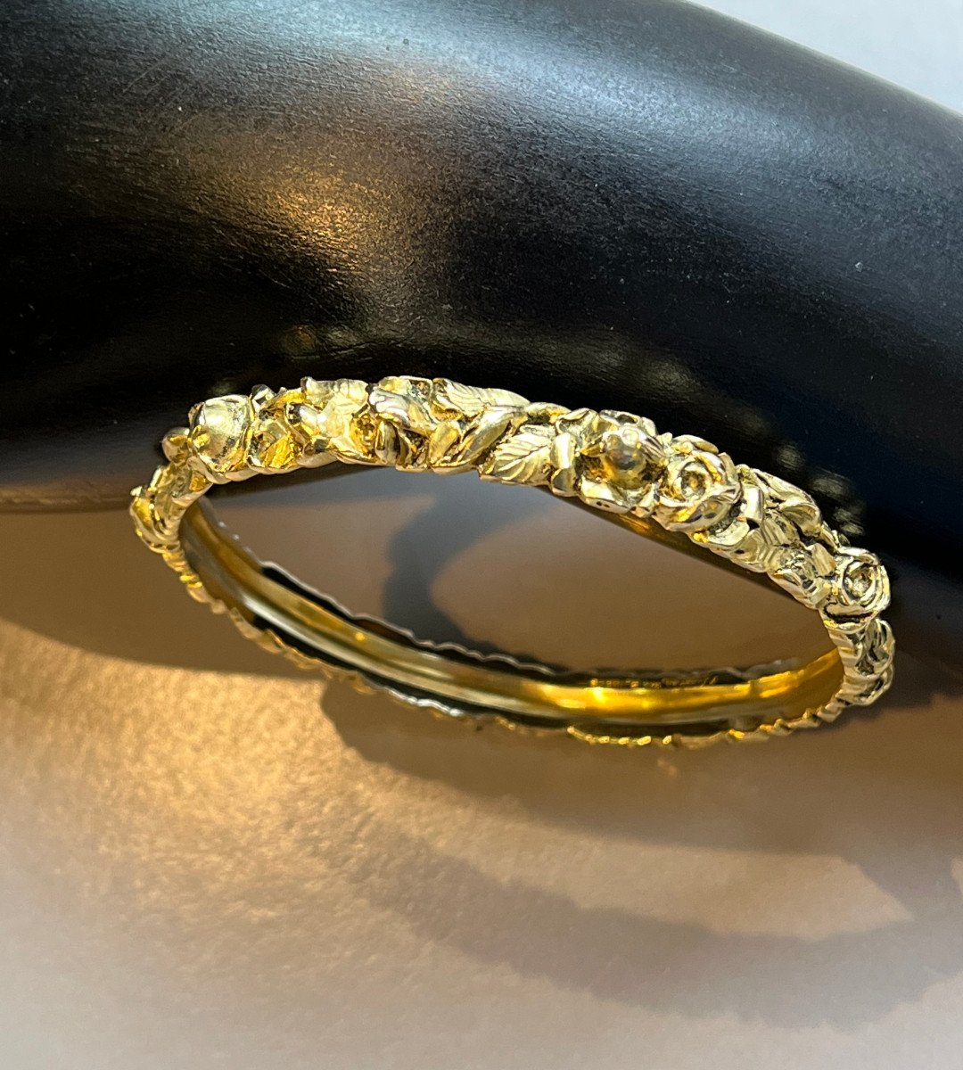 Bracelet rigide en or,signé.Epoque Art Nouveau-photo-3
