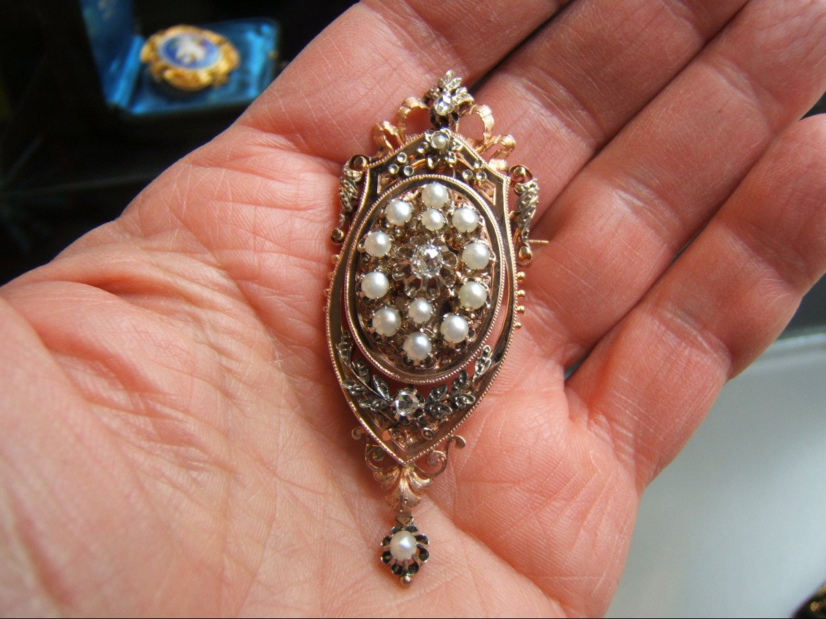 Pink Gold Brooch, Diamonds And Pearls Forming A Pendant. XIXth-photo-1