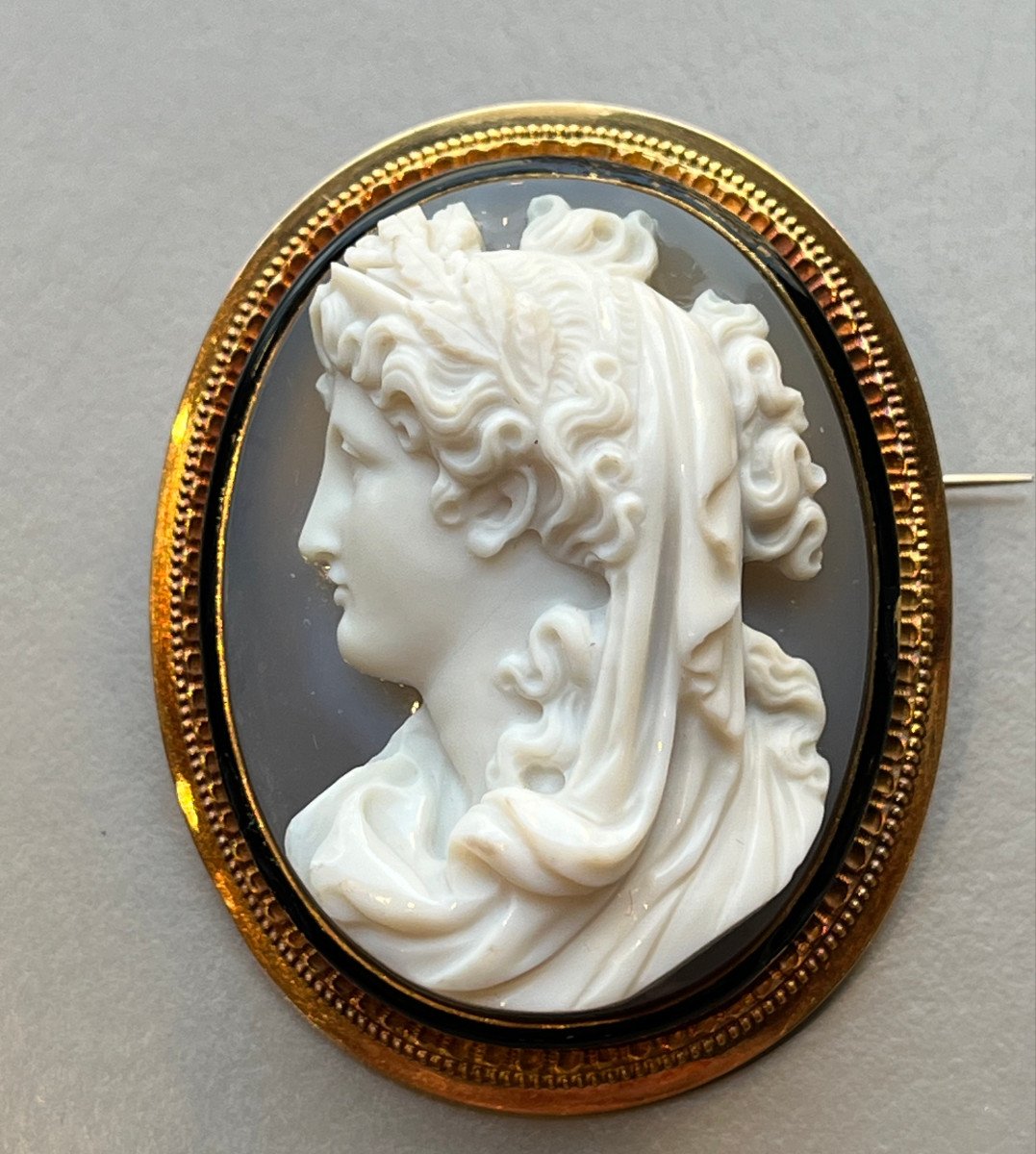 Gold And Enamel Brooch Set With A Large Cameo On Agate. 19th Century