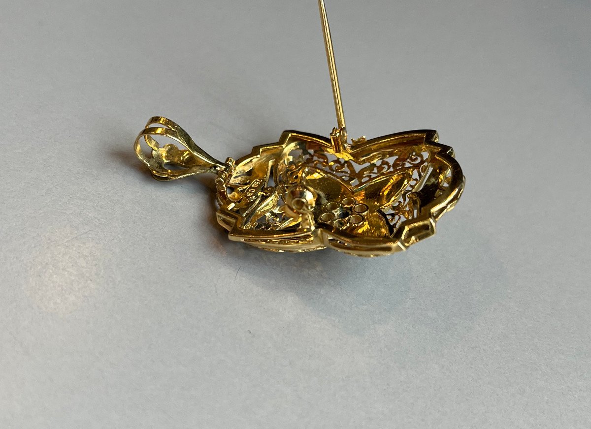 Broche formant pendentif en or émaillé. XIXè-photo-1