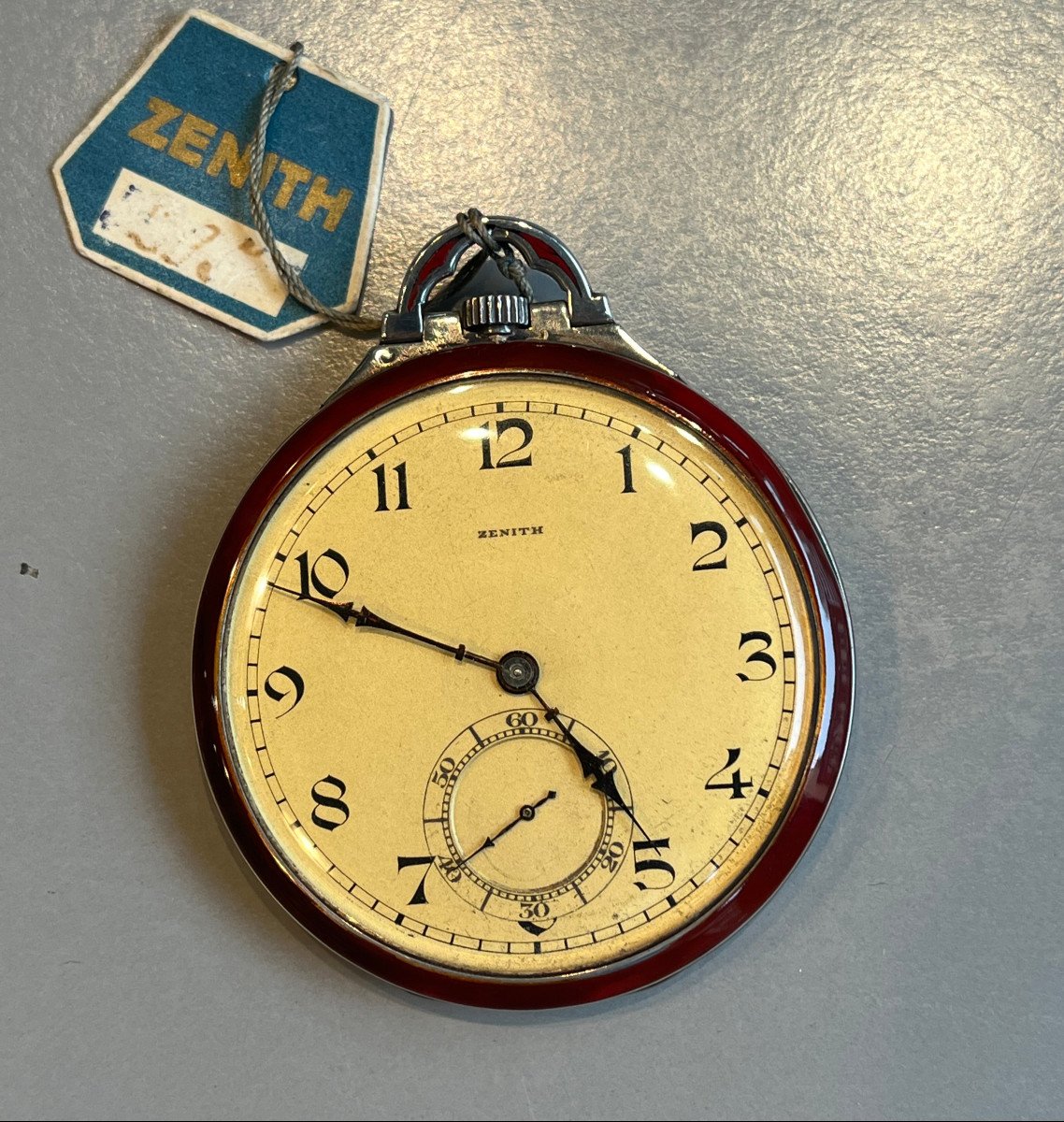 Montre de gousset"  ZENITH " en laque vers 1925