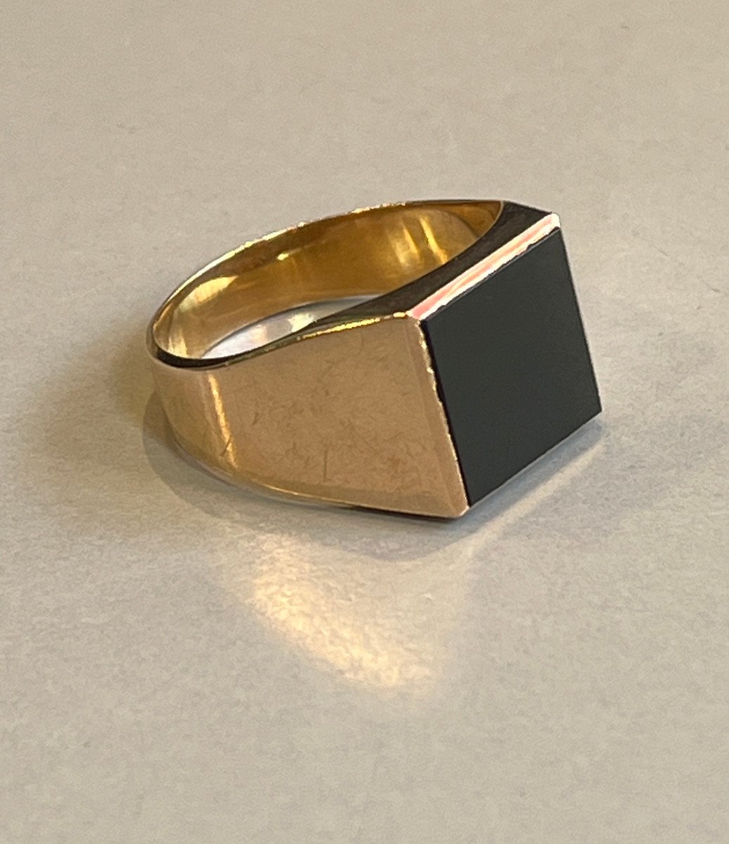 Bague -Chevalière or et onyx. XXè-photo-2
